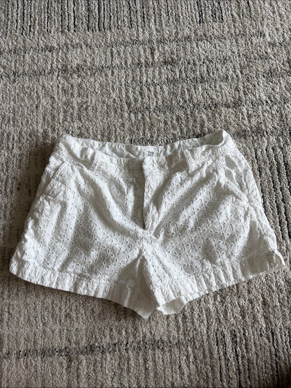 GAP White Eyelet High-Waist Shorts